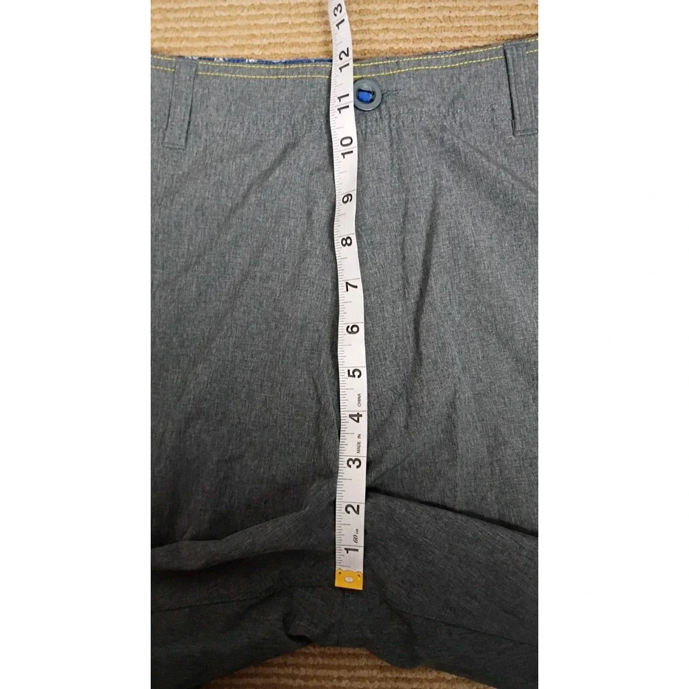 AFTCO Aftech Cargo Shorts Men's 32 Light Gray Stretch American Fishing Hybrid